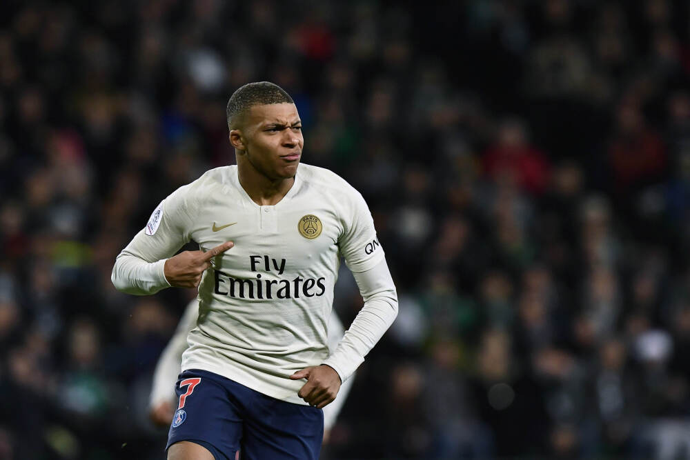 欧洲资管巨头Amundi:去美元化浪潮下 黄金还有上涨空间